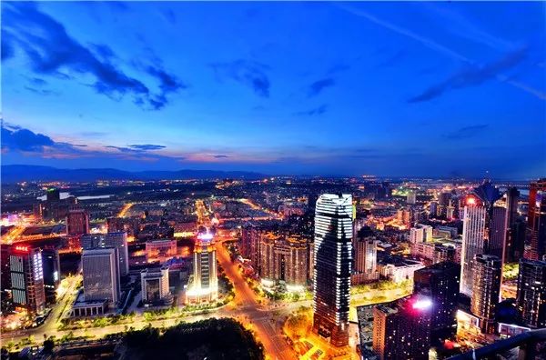 江西，绿色家园与红色传承的交融之地